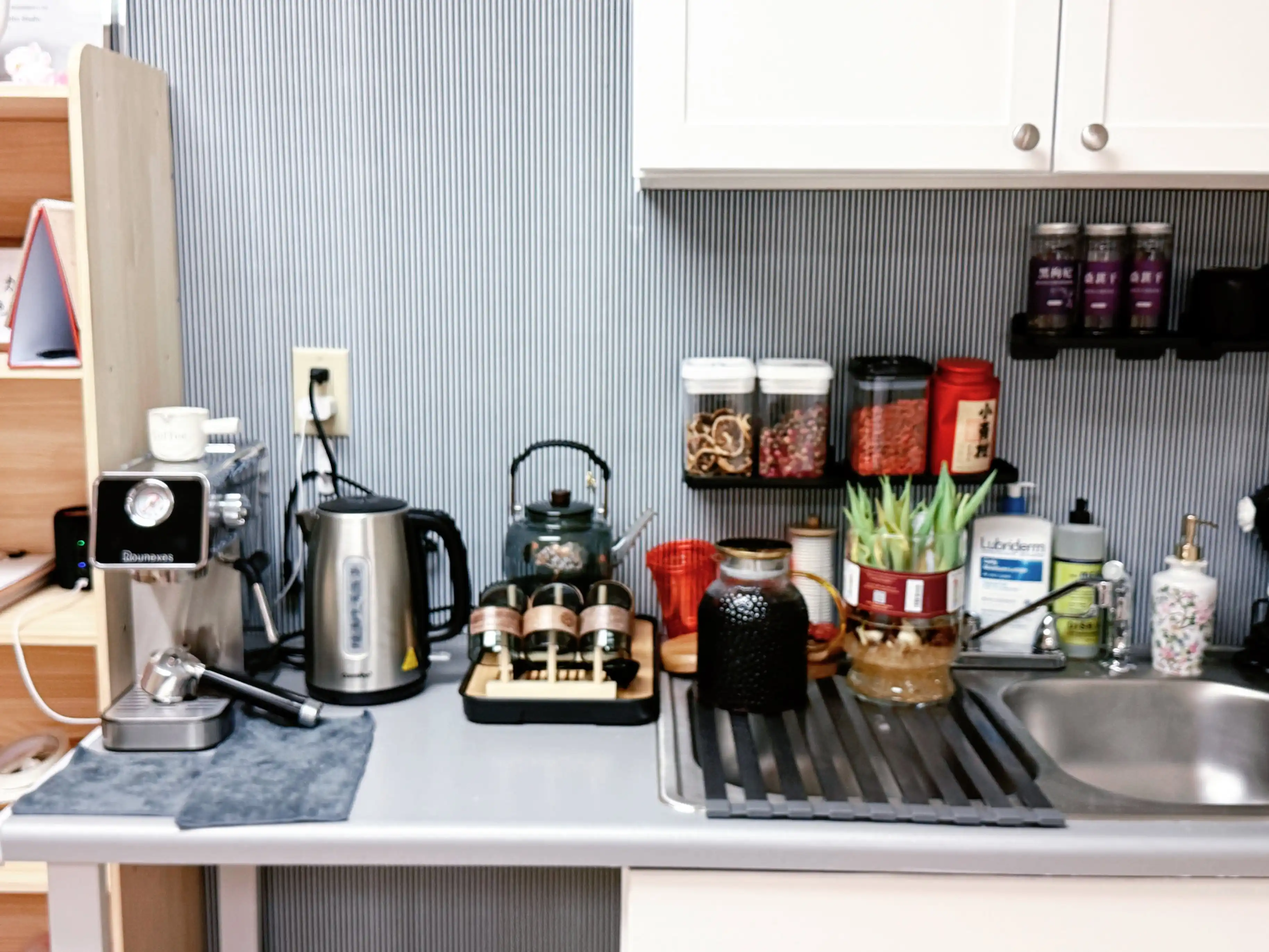 Classes background mobile